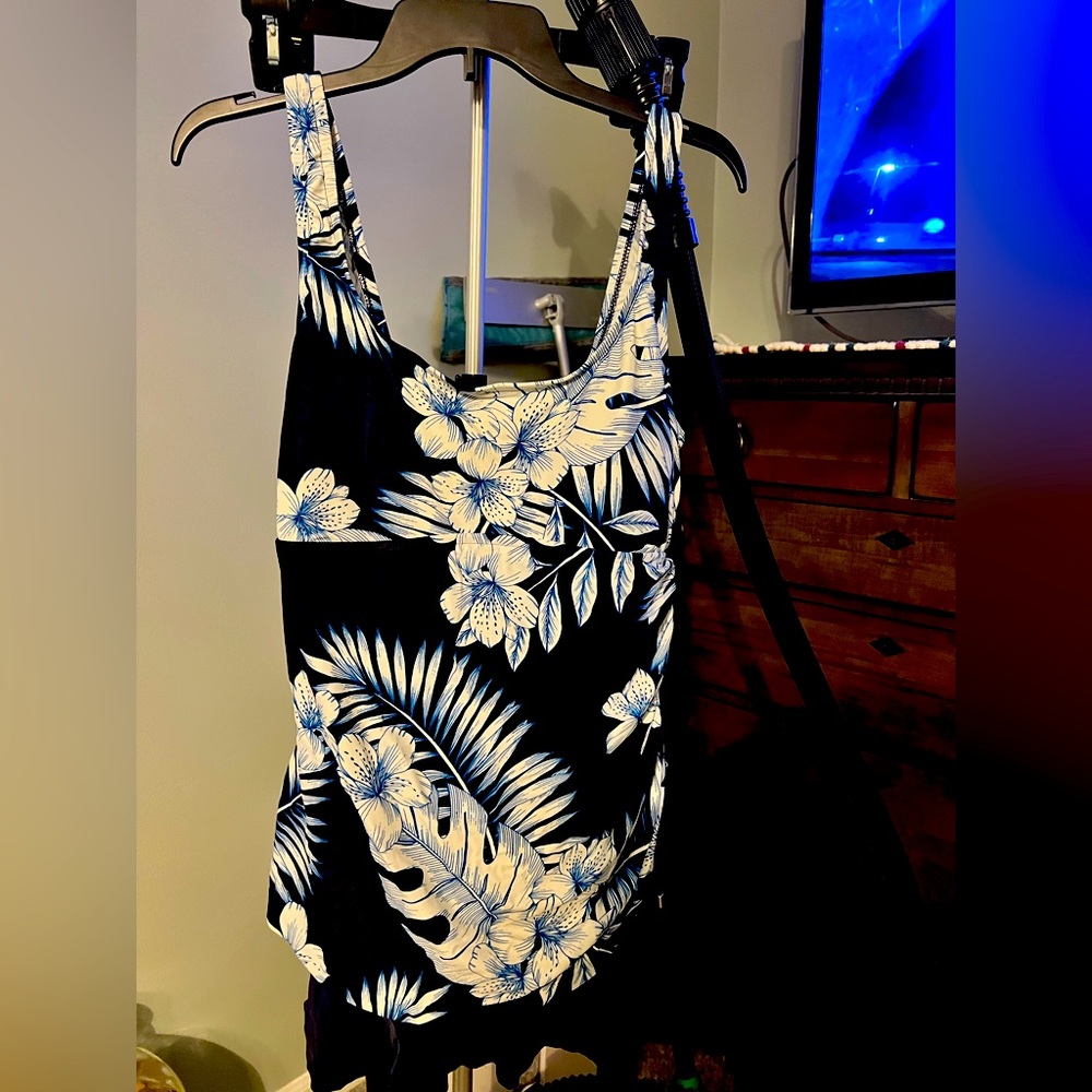 Maxine of Hollywood Blue and white flowered 1 pc swimsuit, size 16